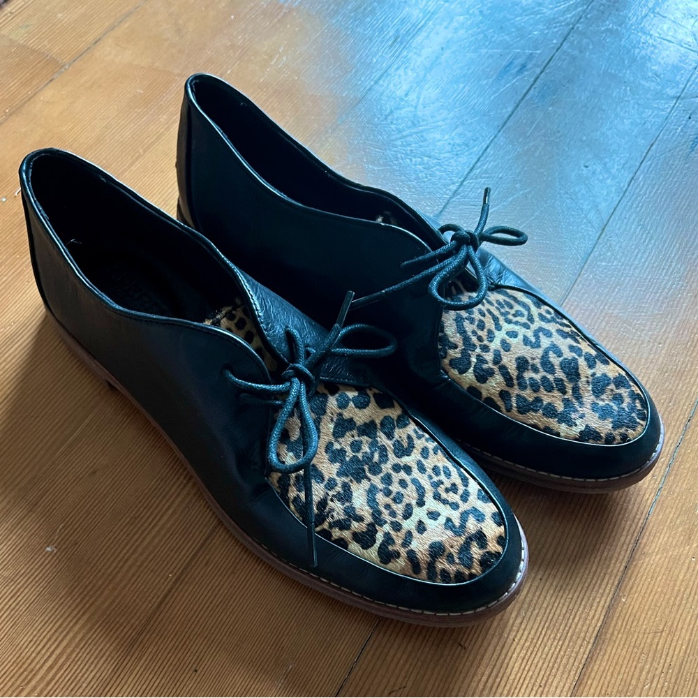 Sperry black and leopard loafer (NEW)